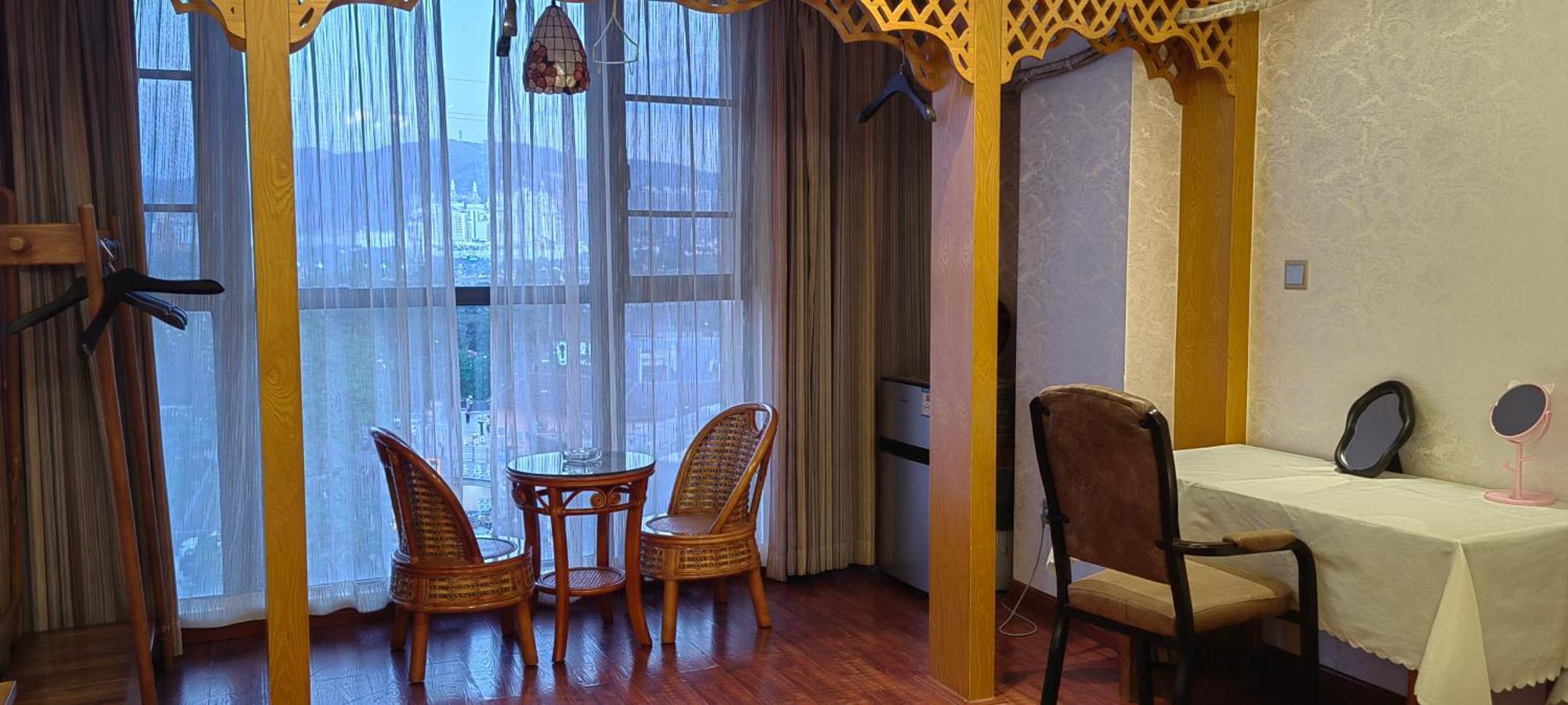 Doudou Meilan Fengqing Inn Jinghong Exteriör bild